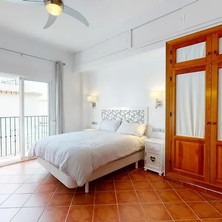 Luxury 5 Bed House Private Pool And Sea View Ferienhaus *